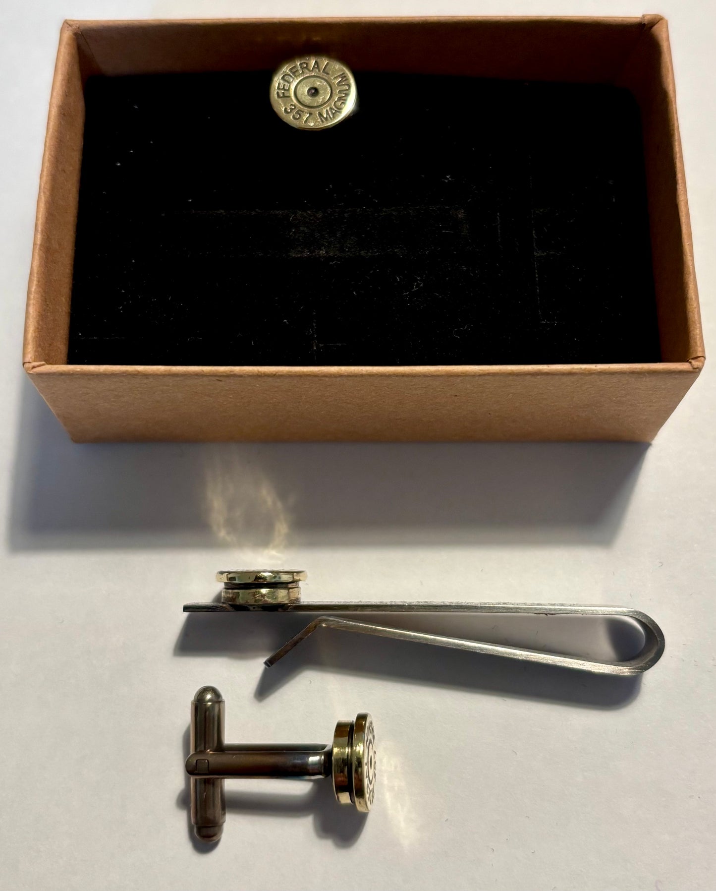 カフス、タイピンセット.357 Magnum Federal