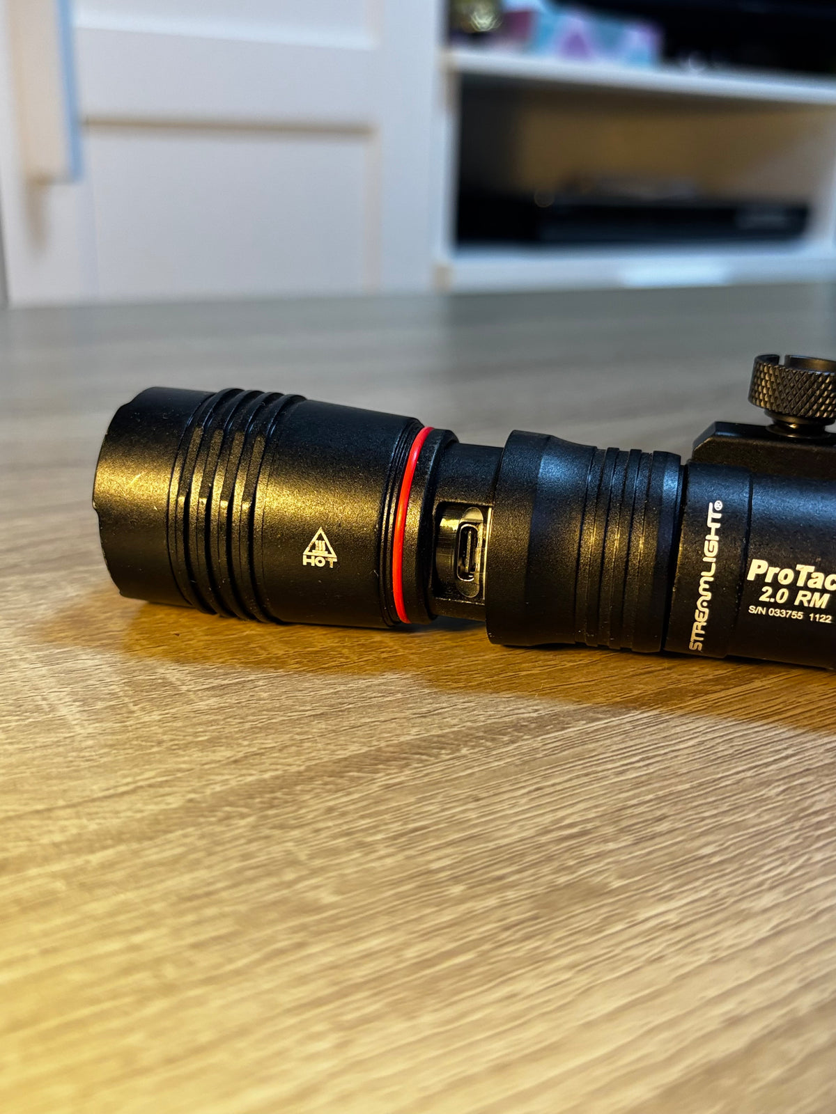 【中古】Streamlight ProTac 2.0 Rail Mount ウェポンライト|2000ルーメン・充電式