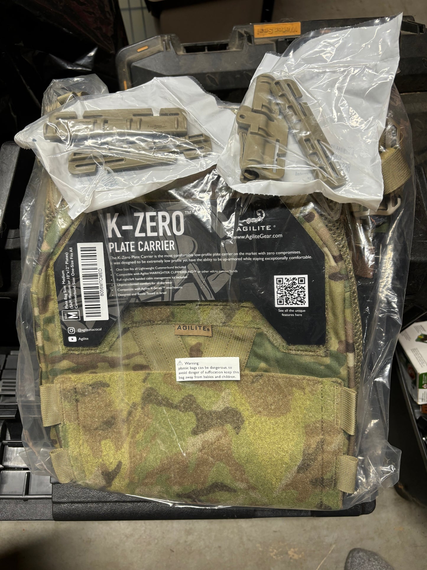 Agilite K-ZERO マルチキャム, First Spear Tube 2個付き、残り1組