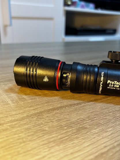 【中古】Streamlight ProTac 2.0 Rail Mount ウェポンライト｜2000ルーメン・充電式