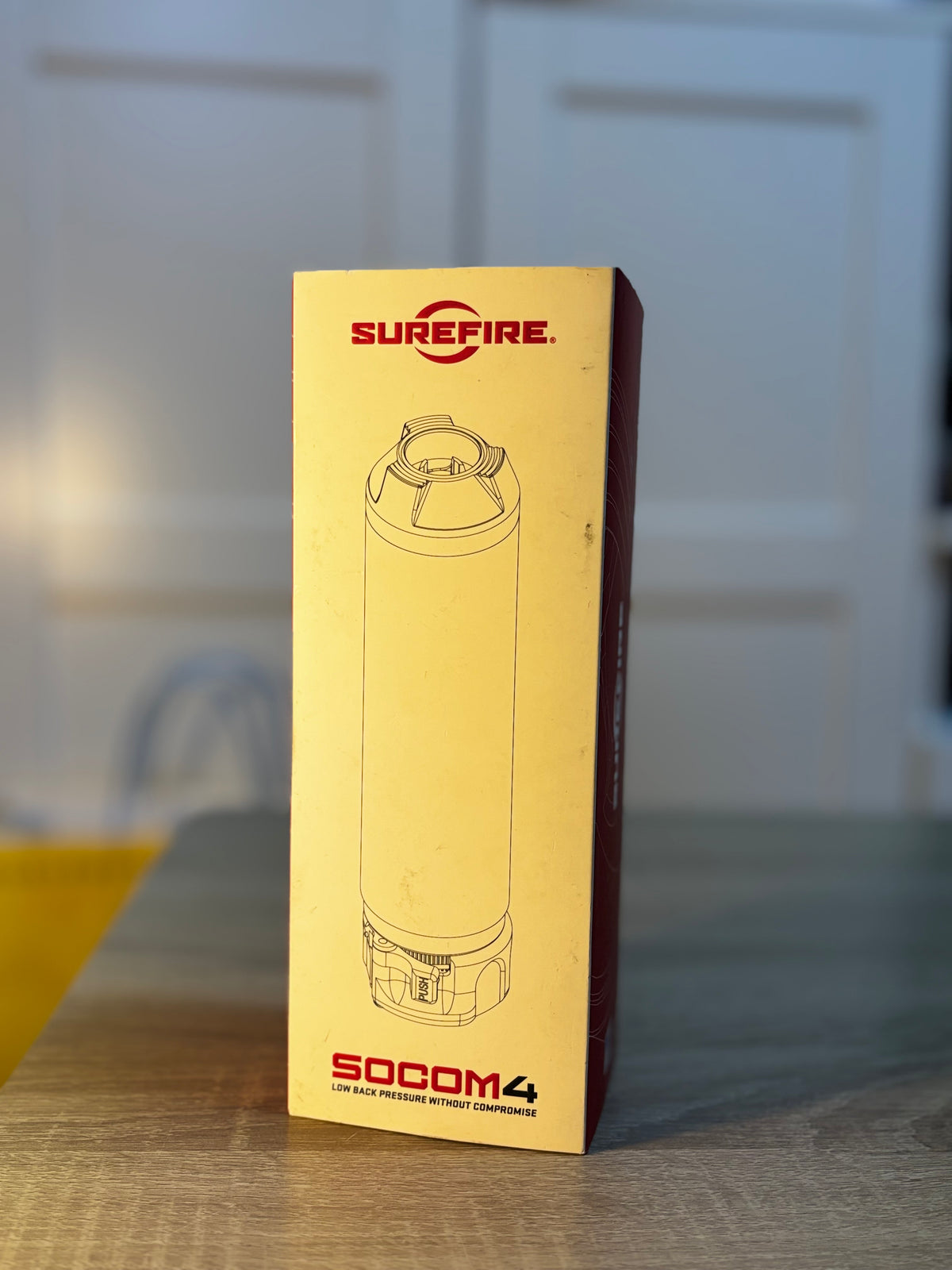 【純正】SureFire SOCOM RC4 サプレッサー 空箱